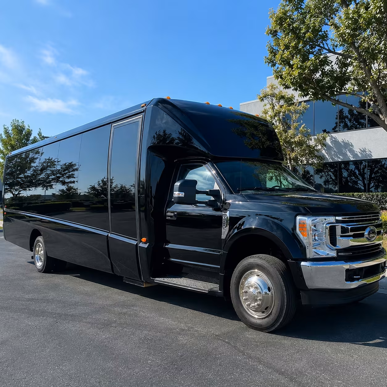 event transportation bus rentals in ventura