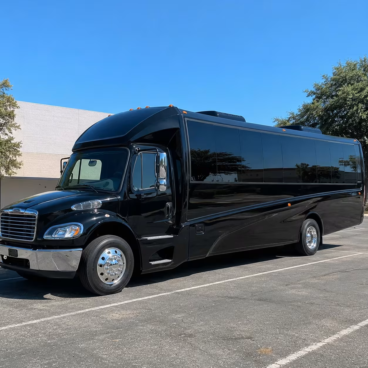 ventura 25 passenger minibus rental