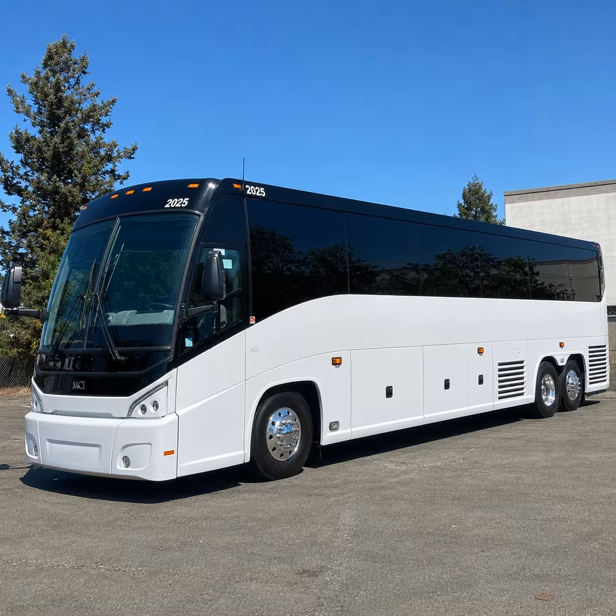 ventura charter bus rentals for church retreats and overnight trips
