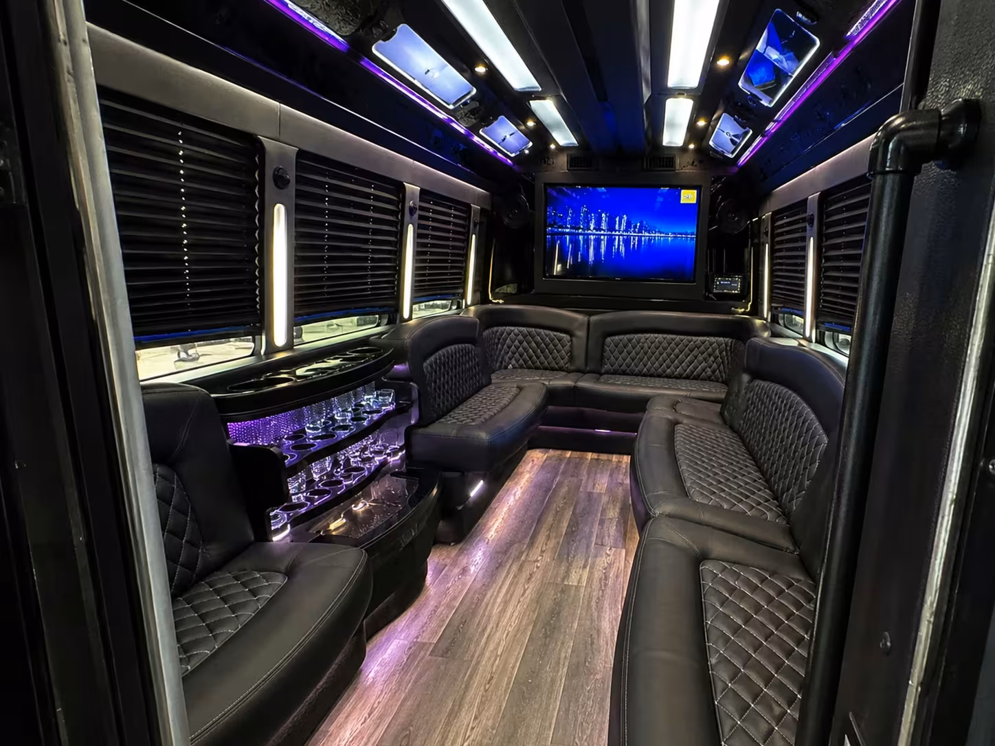 ventura prom party buses for harbor dinners and the dance
