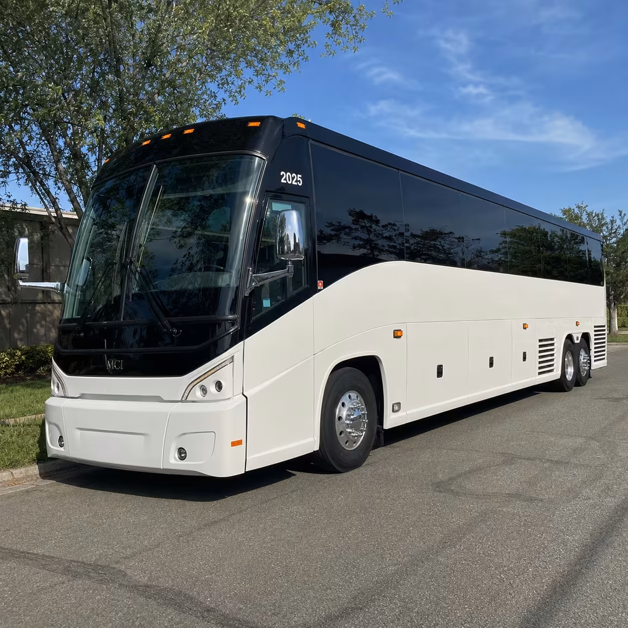 ventura to los angeles and las vegas charter bus rentals