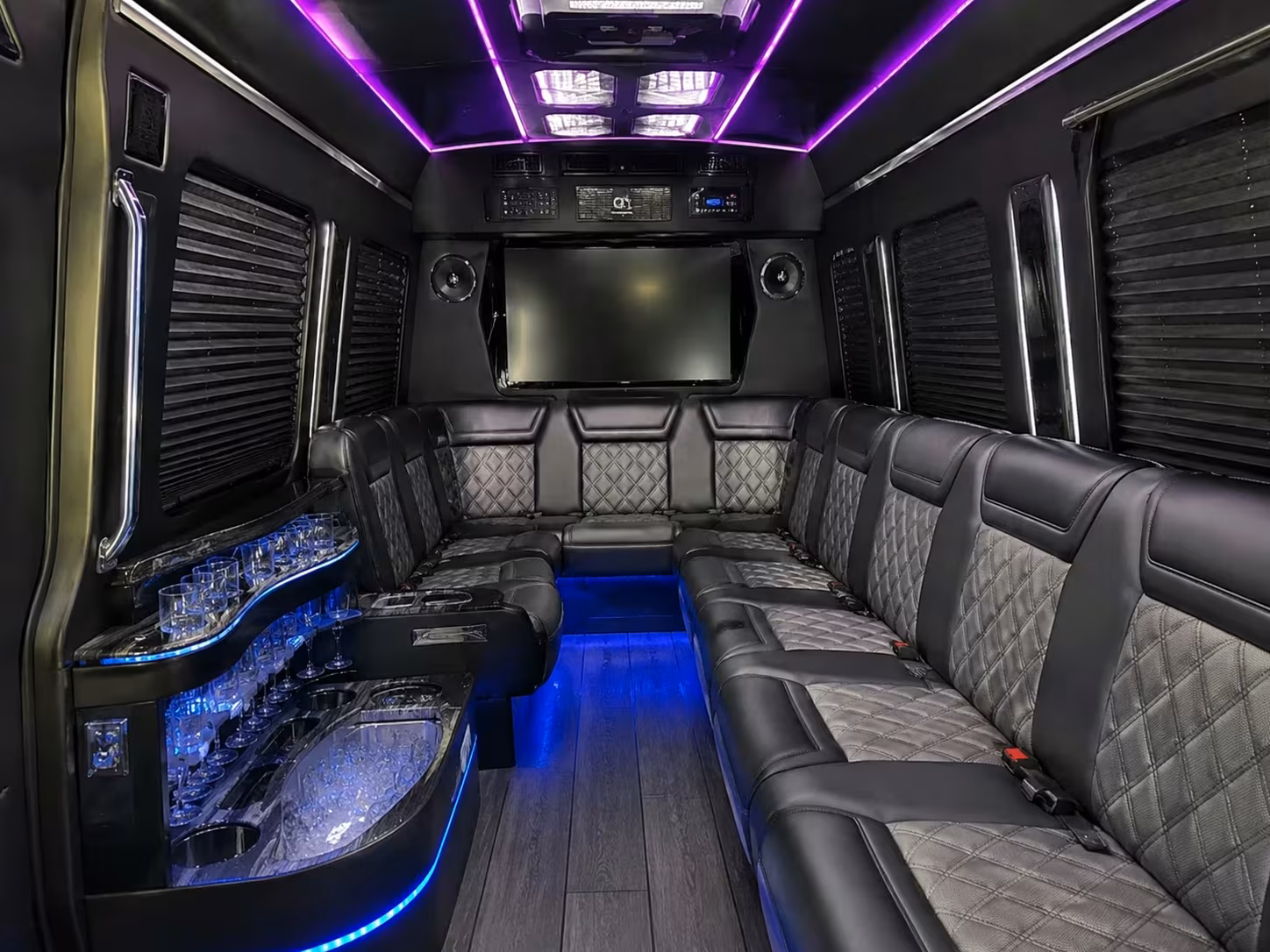 ventura wedding bus rentals for lax and burbank airport guests